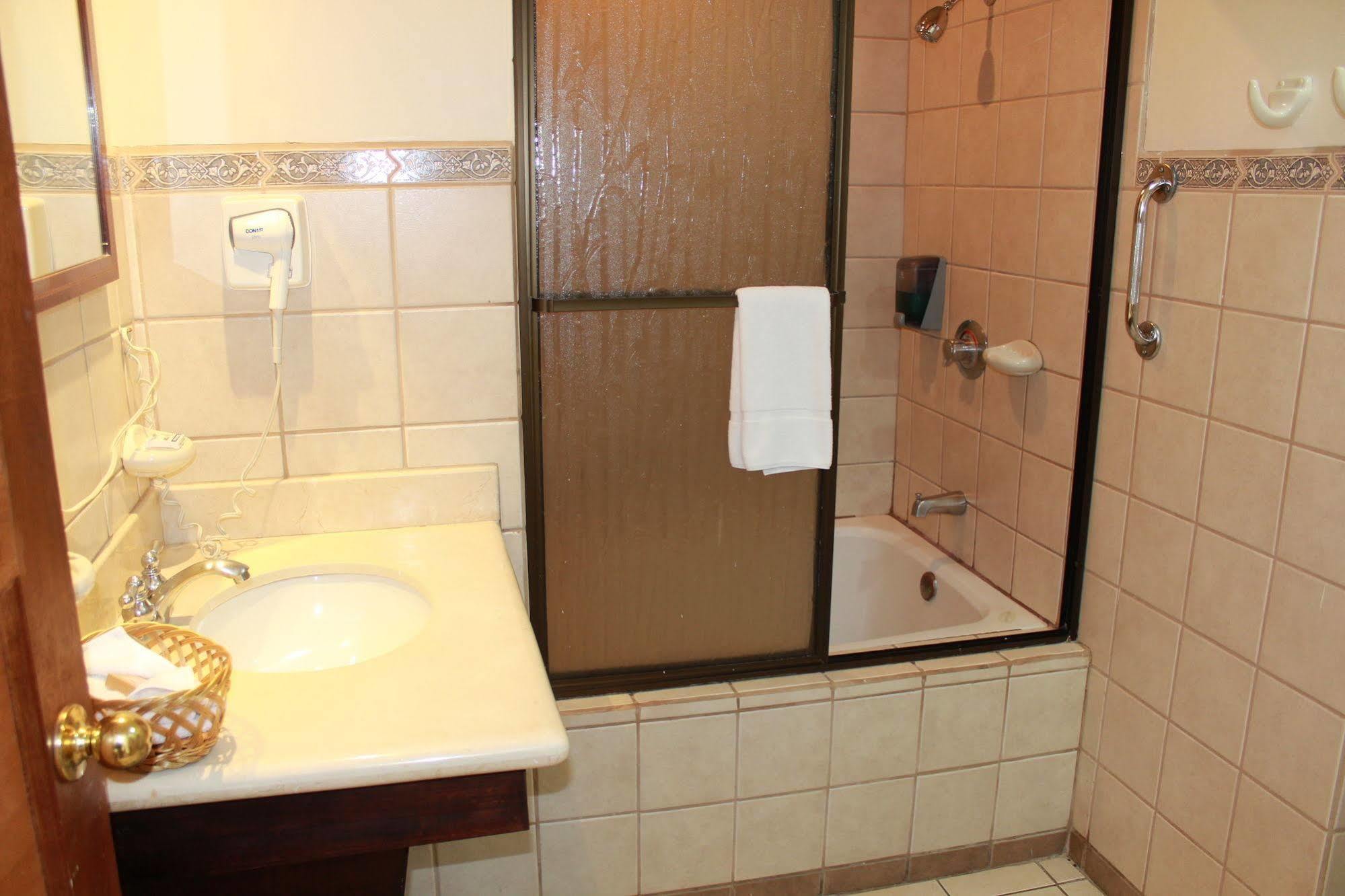 Sportsmens Lodge - Gentlemen'S Club (Adults Only) San José Kültér fotó
