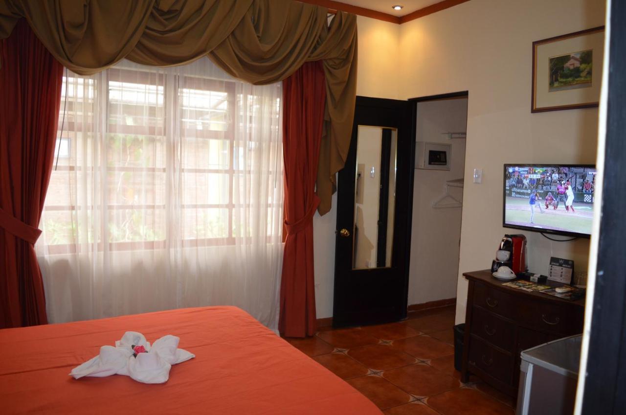 Sportsmens Lodge - Gentlemen'S Club (Adults Only) San José Kültér fotó