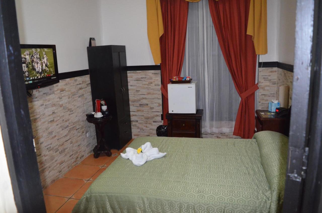 Sportsmens Lodge - Gentlemen'S Club (Adults Only) San José Kültér fotó