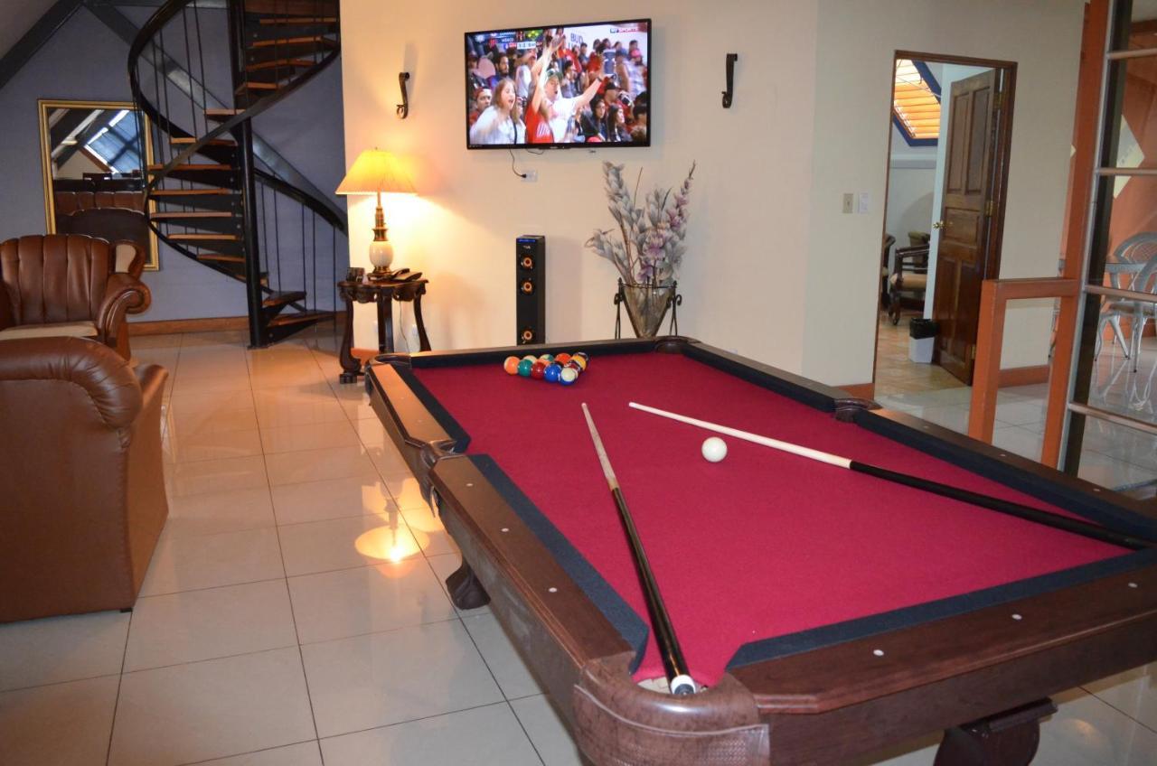 Sportsmens Lodge - Gentlemen'S Club (Adults Only) San José Kültér fotó